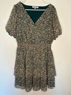 Mimi Chica Dark Green Floral V-Neck Smocked-Waist Mini Dress